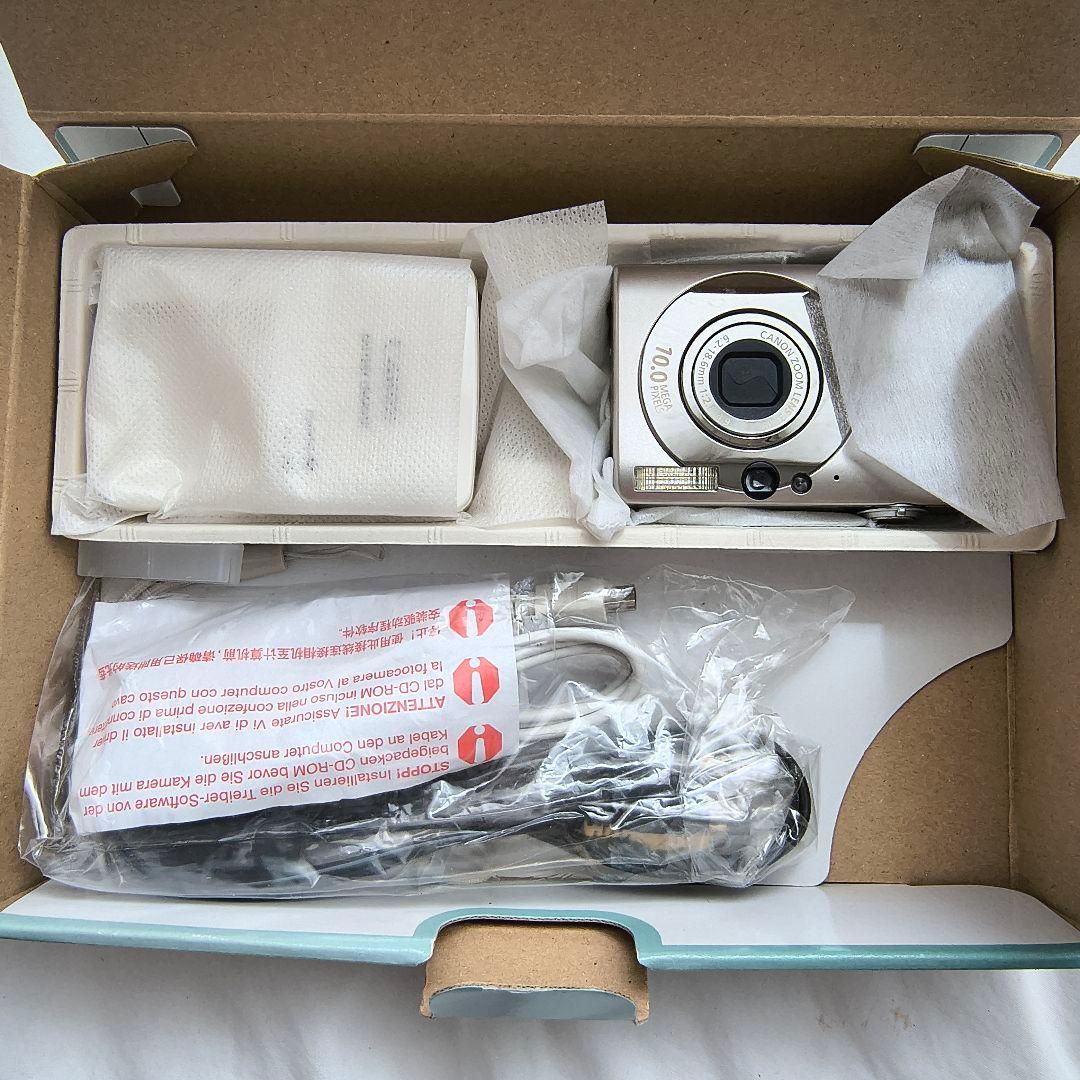 Canon Compact Digital Camera Ixy