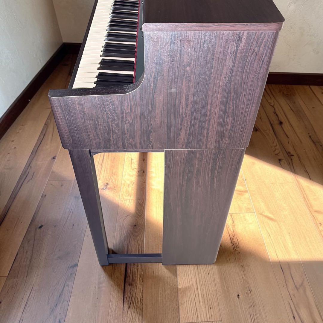 Roland Keyboards Digital Pianos Hp704 88