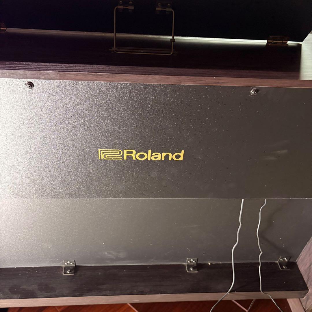 Roland Keyboards Digital Pianos Hp704 88