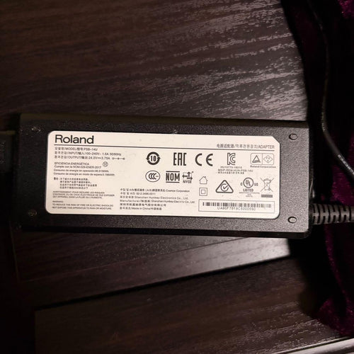 Roland Keyboards Digital Pianos Hp704 88