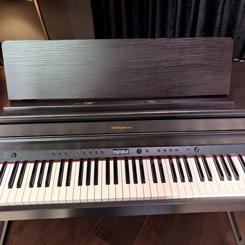 Roland Keyboards Digital Pianos Hp704 88