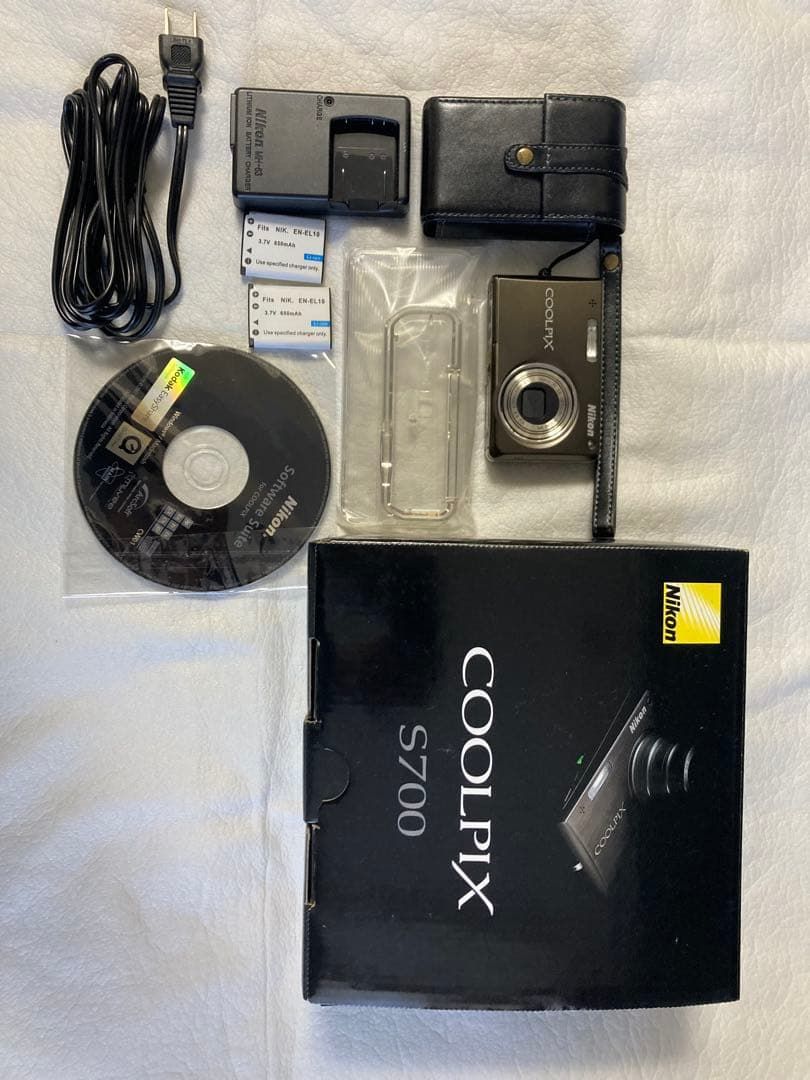 Compact Digital Camera Nikon Coolpix S700