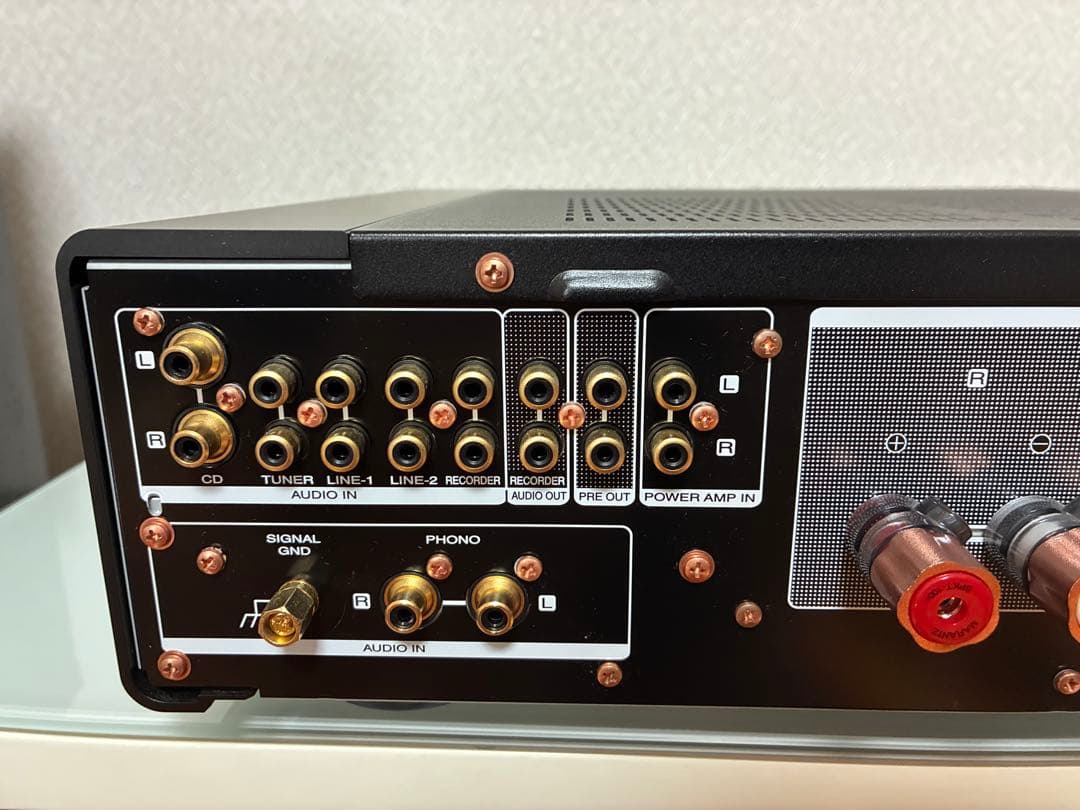 Marantz Integrated Amplifiers Model 30