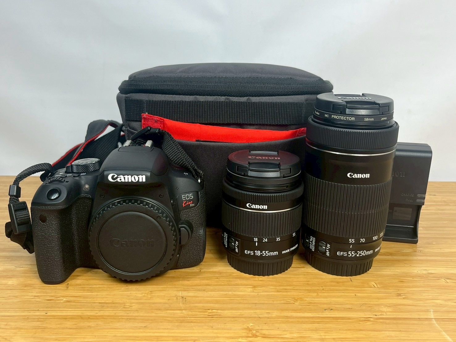 Digital Slr Canon Eos Kiss X9I Ef-S18-55Mm Ef-S55-250Mm