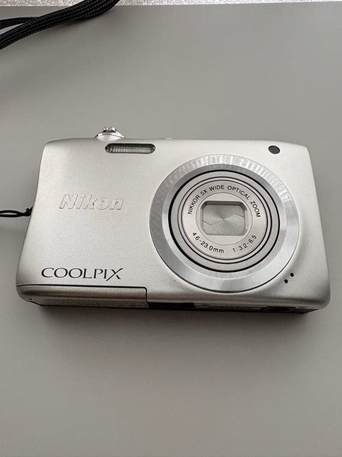 Nikon Compact Digital Camera Coolpix
