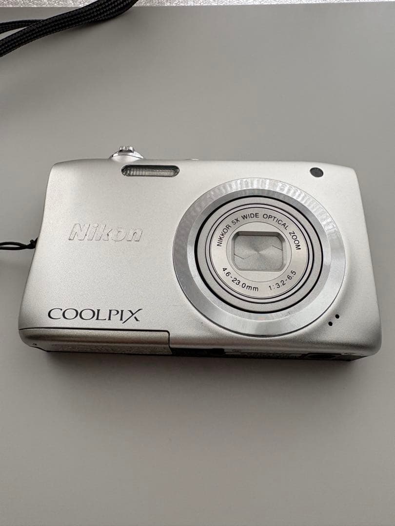 Nikon Compact Digital Camera Coolpix