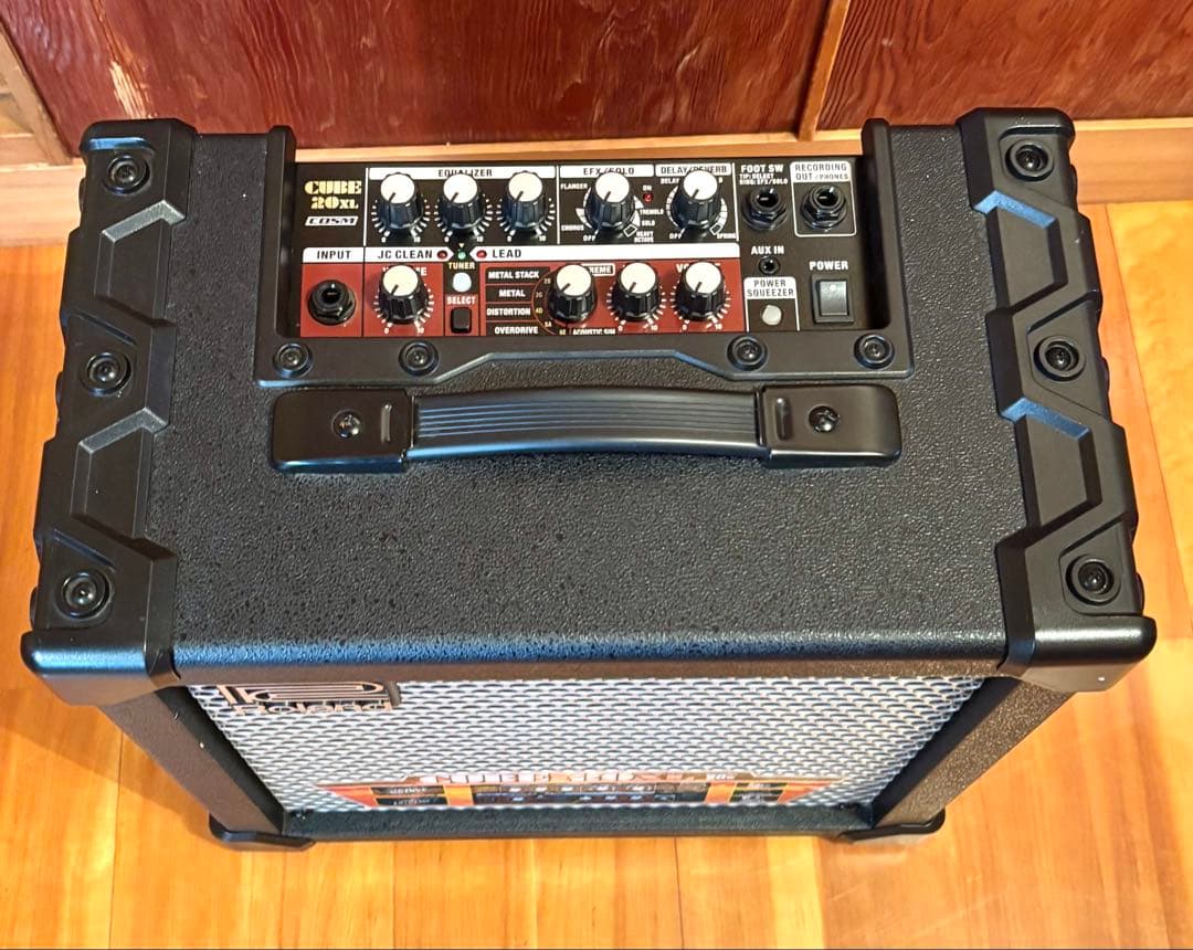 Roland Guitar Amplifier Cube-20Xl
