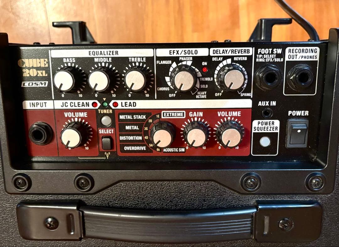 Roland Guitar Amplifier Cube-20Xl