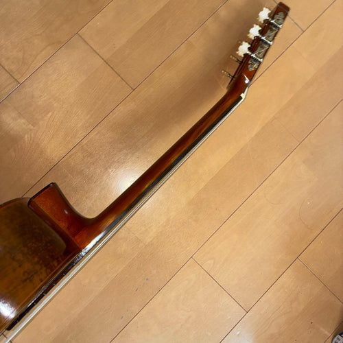 Classical Guitars No.25 1973
