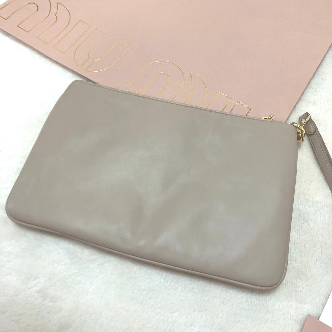 Pochettes Miu Miumiu