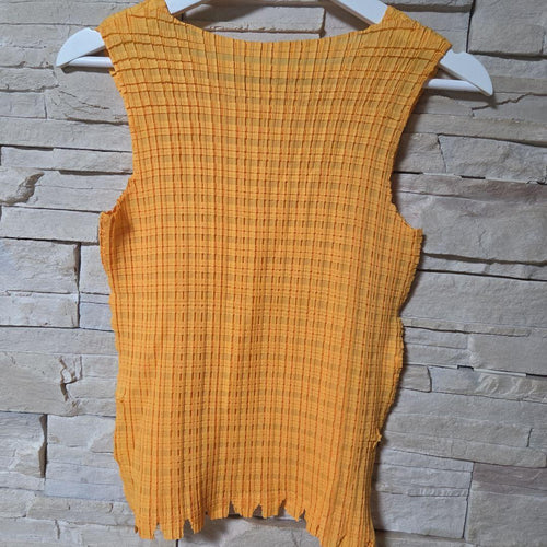 Issey Miyake Tank Tops