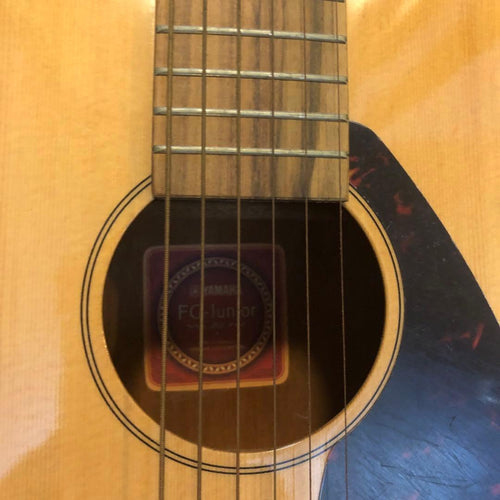 Yamaha Acoustic Guitars Jr2