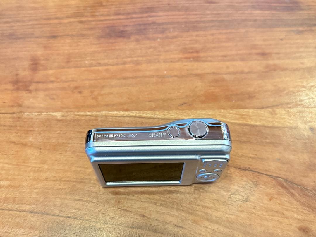 Fujifilm Compact Digital Camera Finepix Av210