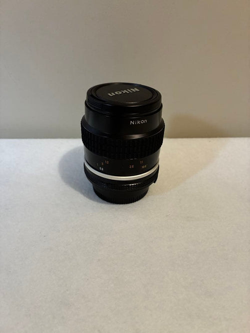 Nikon Zoom Lenses Nikkor F/2.8