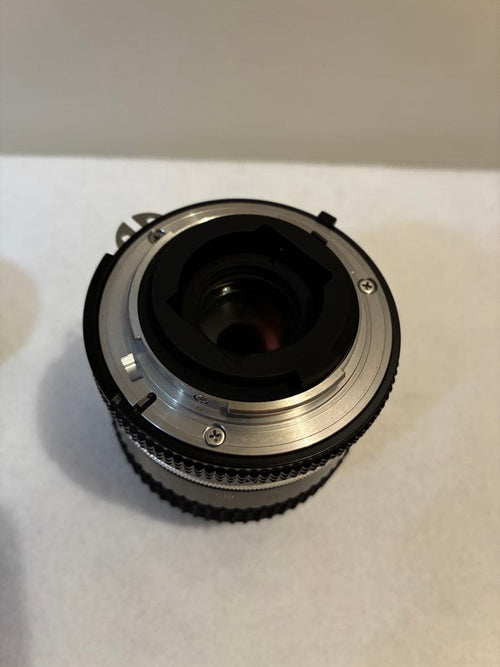 Nikon Zoom Lenses Nikkor F/2.8