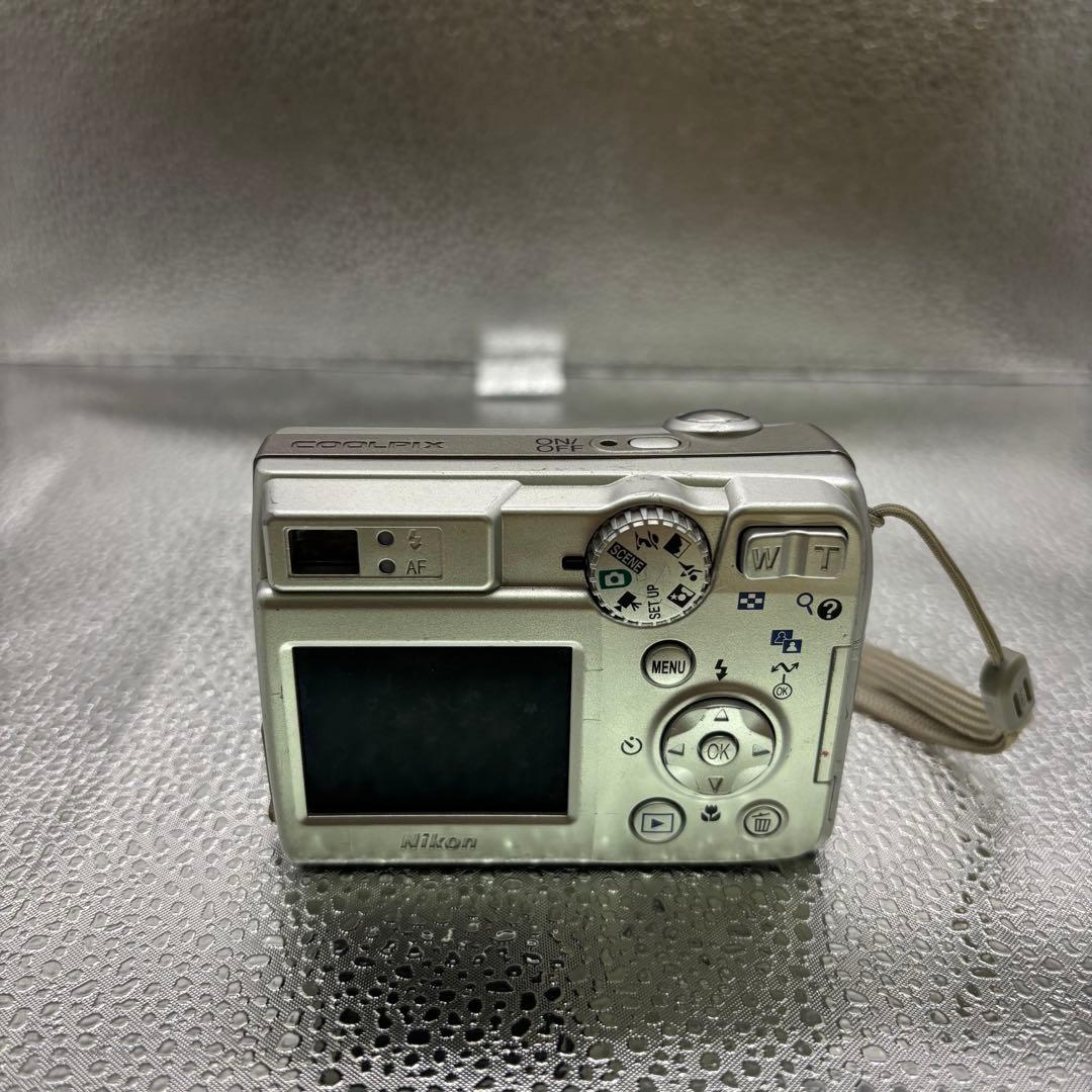 Nikon Compact Digital Cameras Coolpix 7600