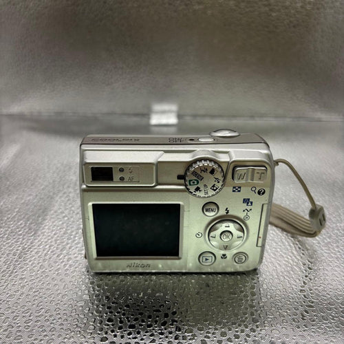 Nikon Compact Digital Cameras Coolpix 7600