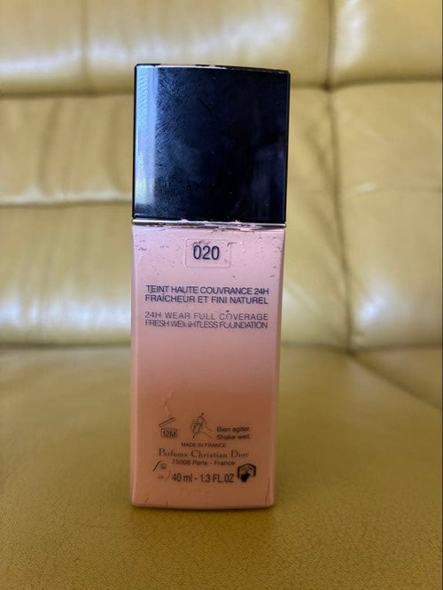 Christian Dior Liquid Foundation 20
