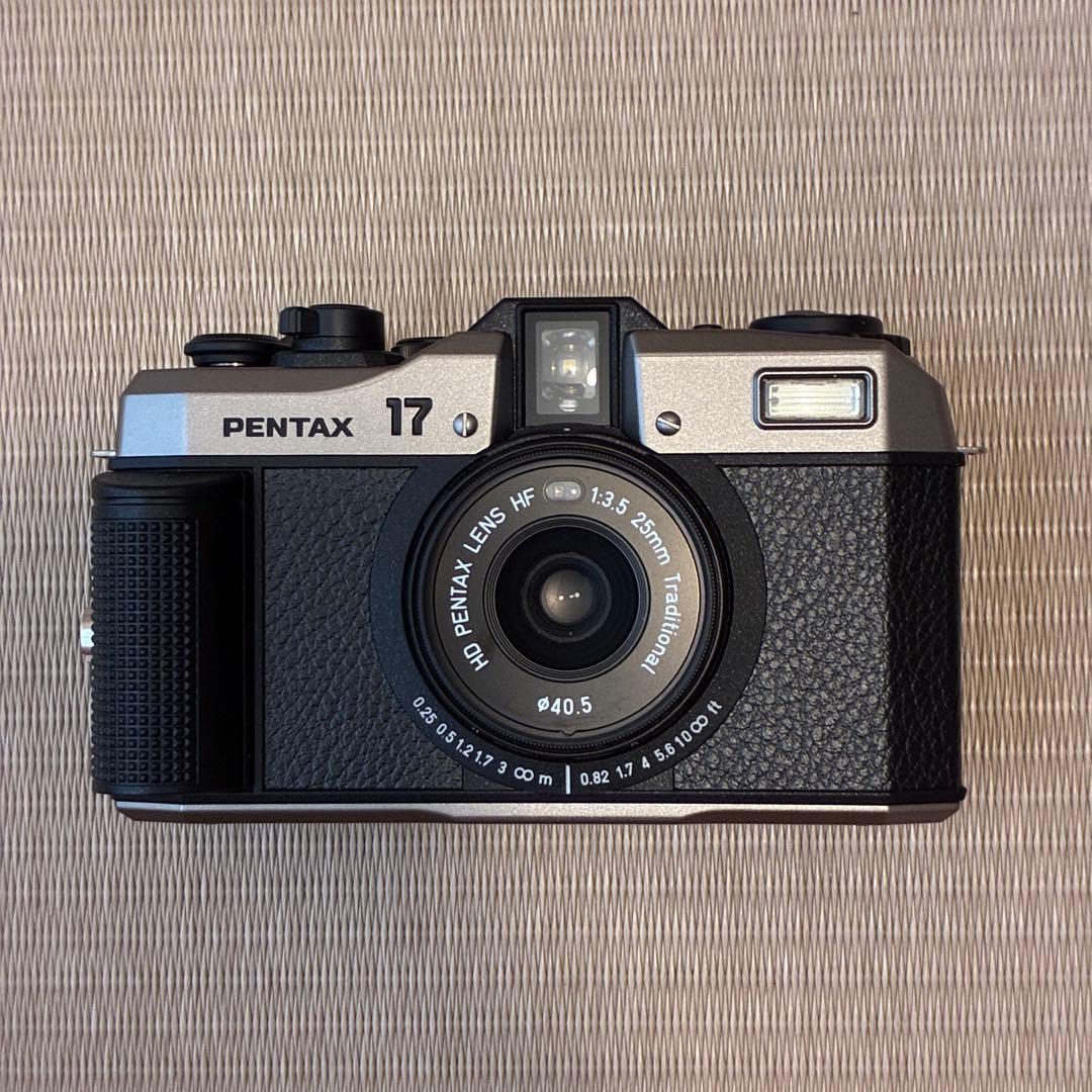 Pentax Compact Cameras (Film) Pentax17