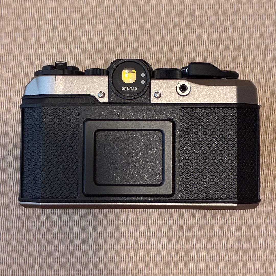 Pentax Compact Cameras (Film) Pentax17
