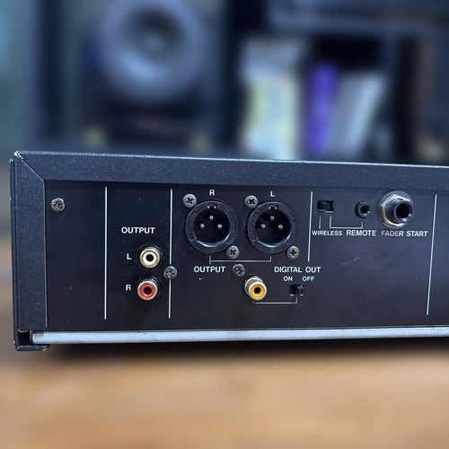 Tascam Cd Sacd Players Cd-401 Kss-151A