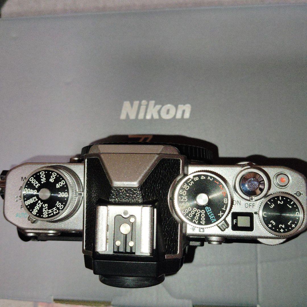 Mirrorless Interchangeable Lips Nikon Zfc F/2.8 Special Edition