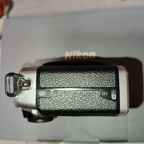 Mirrorless Interchangeable Lips Nikon Zfc F/2.8 Special Edition