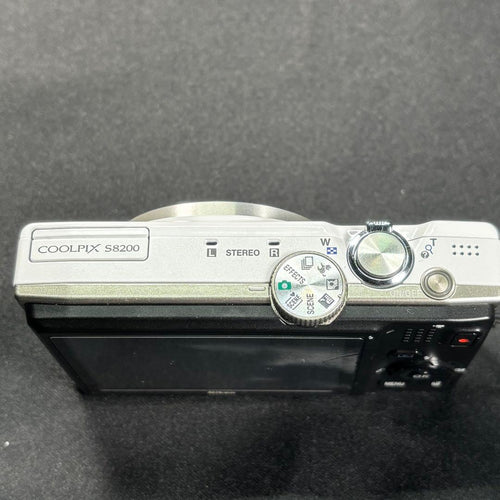 Nikon Compact Digital Camera Coolpix S8200 14