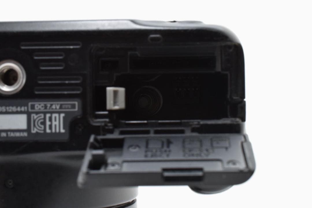 Canon Digital Slrs Kiss X7 Ok