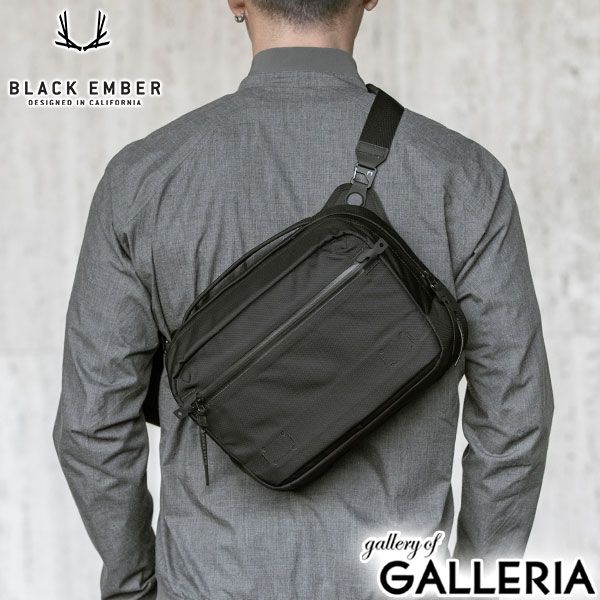 Black Ember Messenger Bag B4 7225010