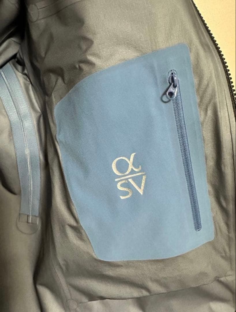 Arc'Teryx Mountain Parkas Sv Stone Wash 2024