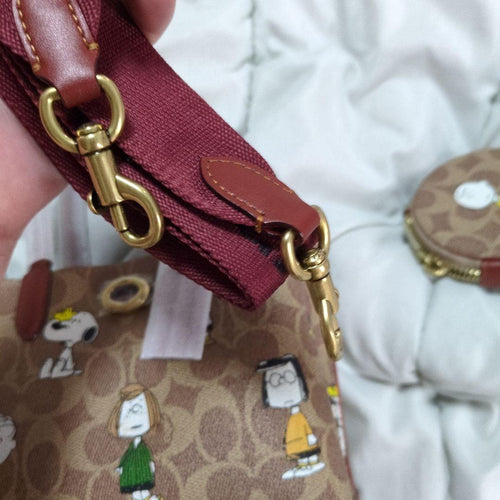 Coach Tote Bags X Peanuts 18 Snoopy