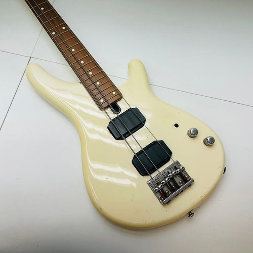 Electric Basses Yamaha