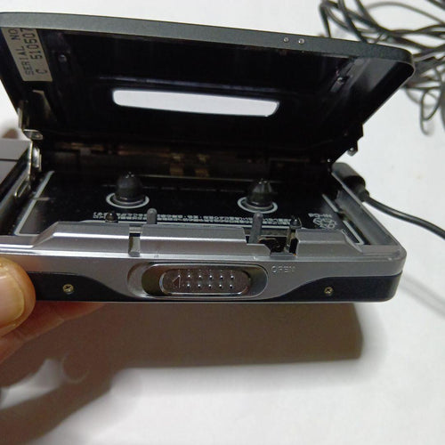 Sony Cassette Player Walkman Wm-Ex622