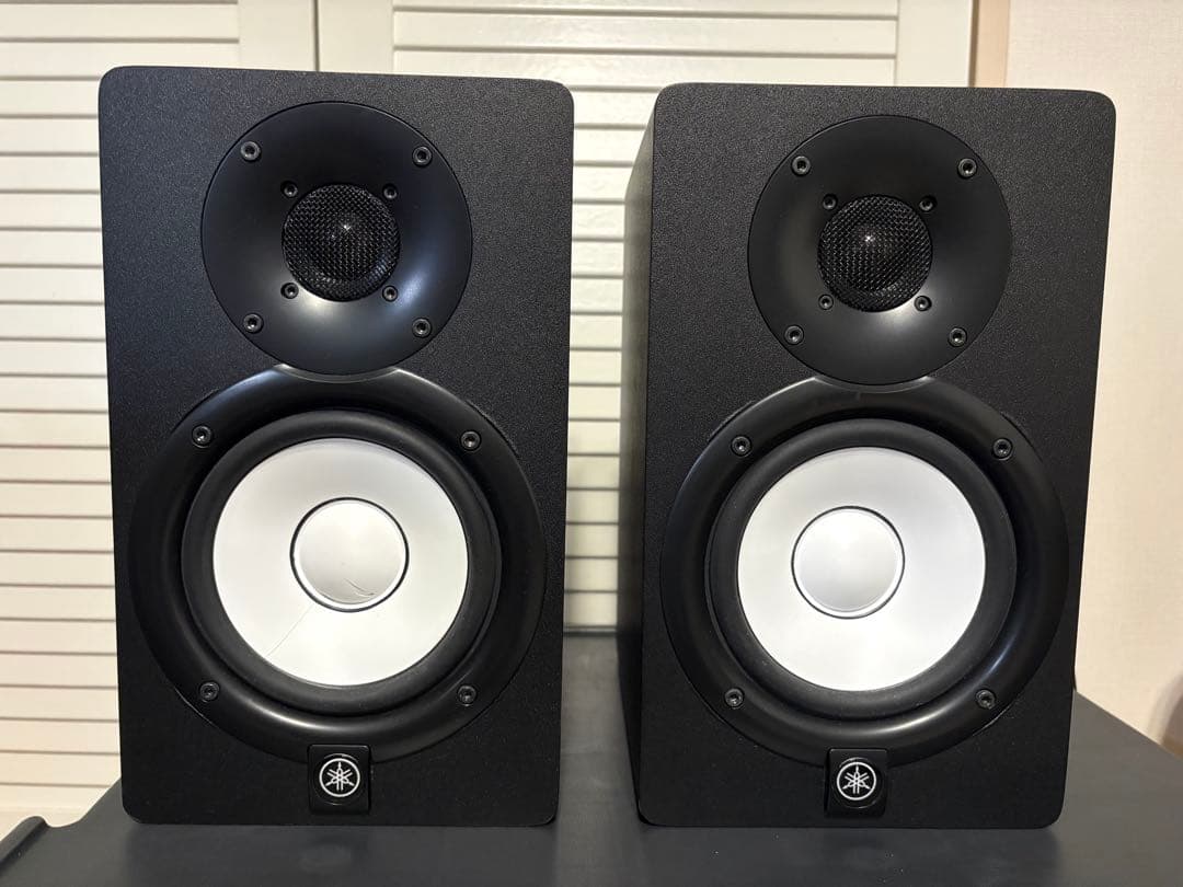 Speakers Yamaha Hs5 (7/10