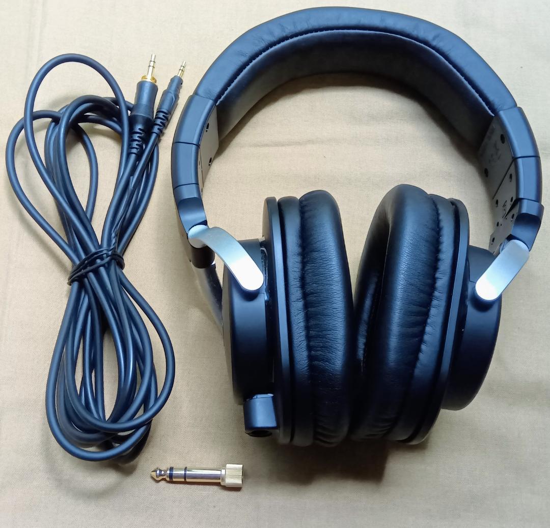Yamaha Recableable Headphones Hph-Mt8