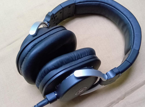 Yamaha Recableable Headphones Hph-Mt8