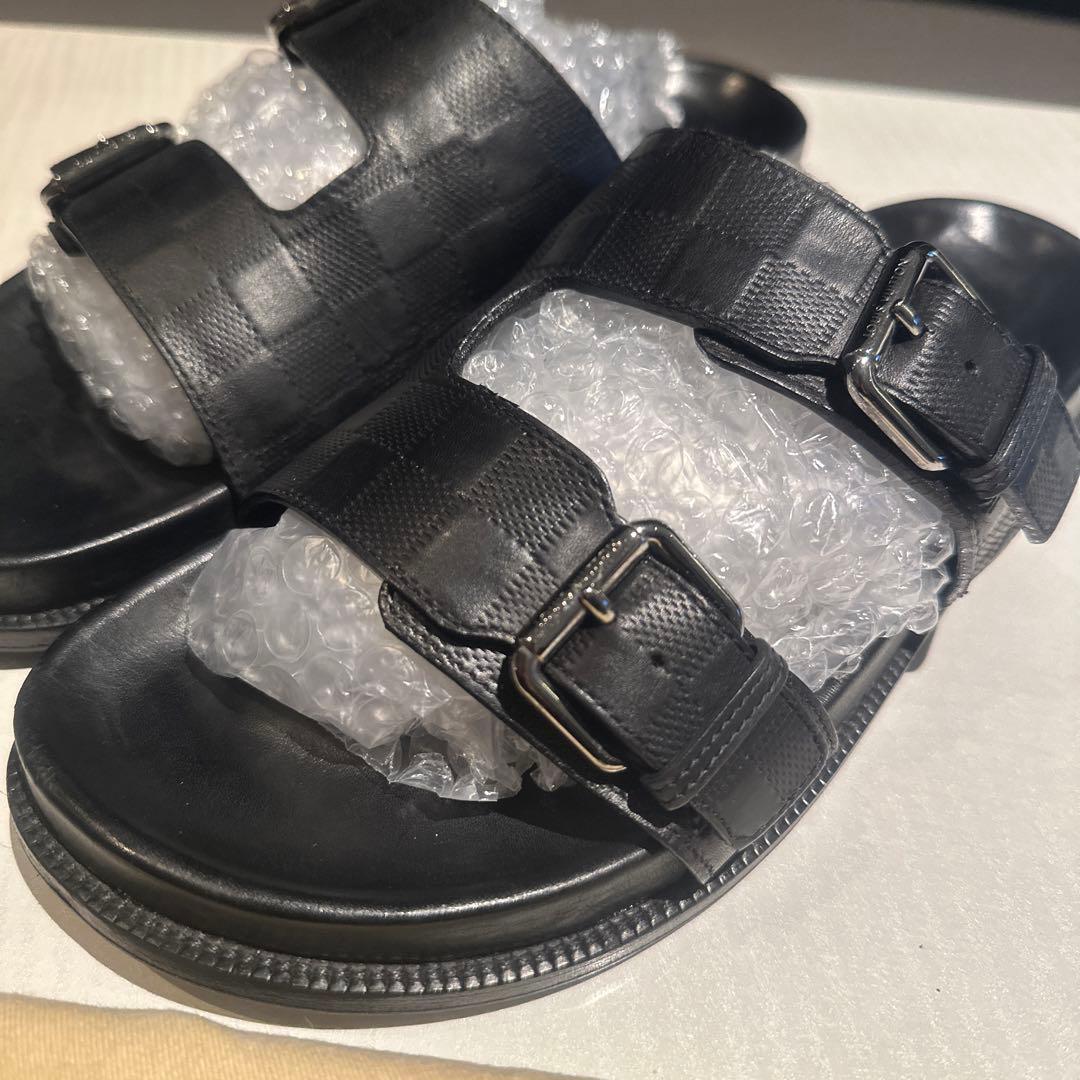 Louis Vuitton Altro Lv