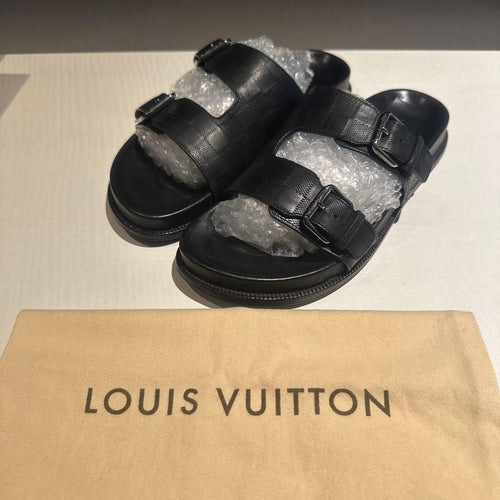 Louis Vuitton Altro Lv