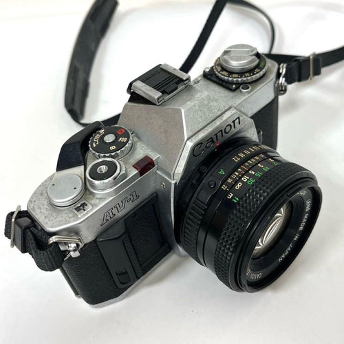 Canon Slr Camera (Film) Set Av-1>Canon Lens Fd