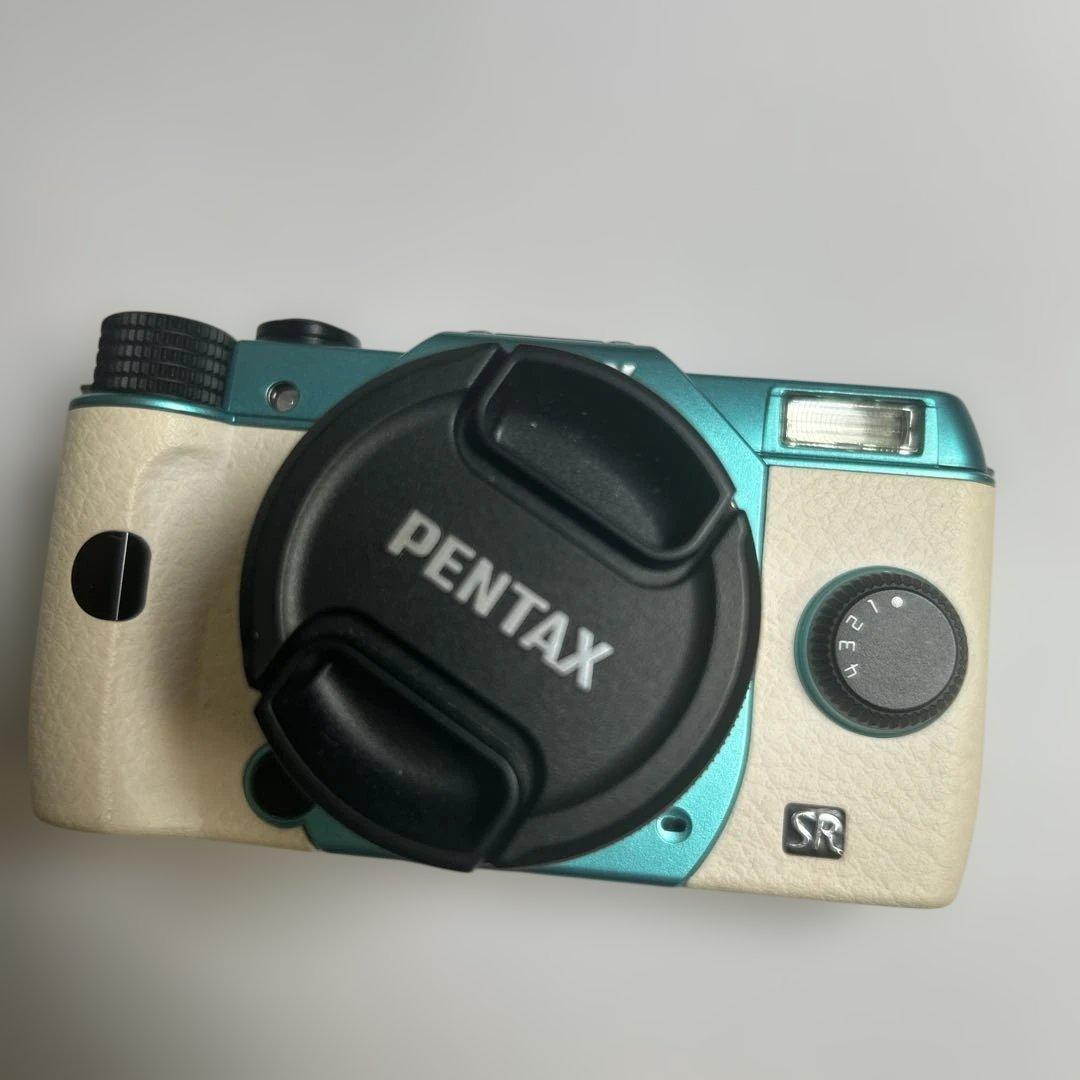 Pentax Mirrorless Interchangeable Lens Cameras Q10