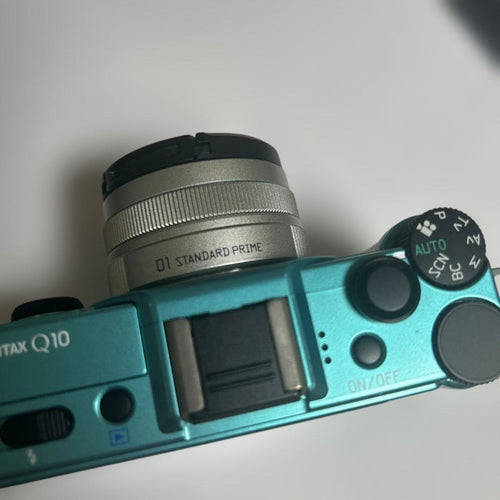Pentax Mirrorless Interchangeable Lens Cameras Q10
