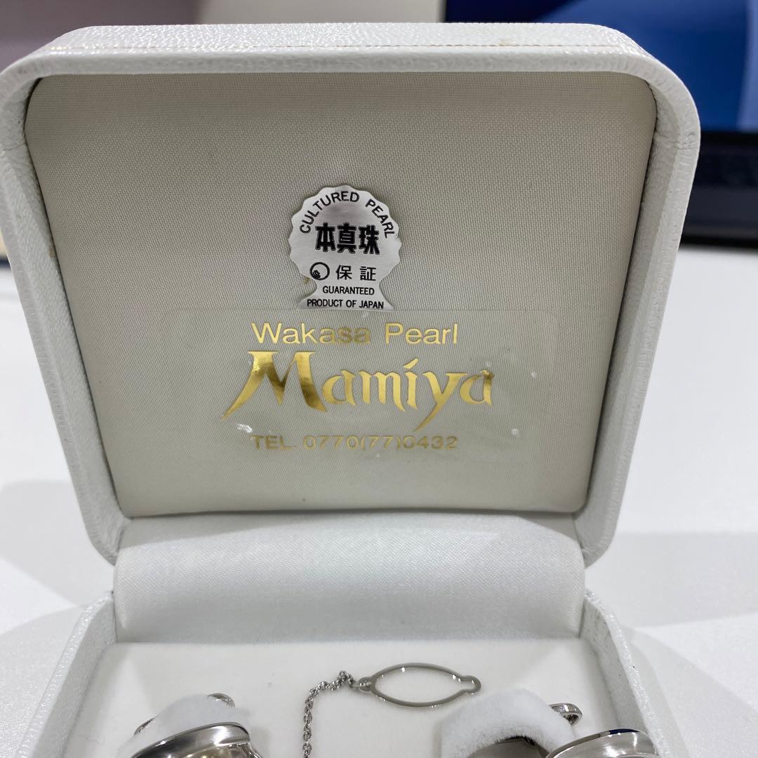 Cufflinks