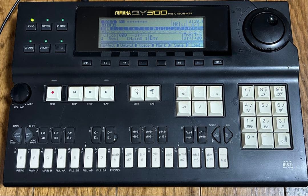 Sequencer Qy-300 Yamaha