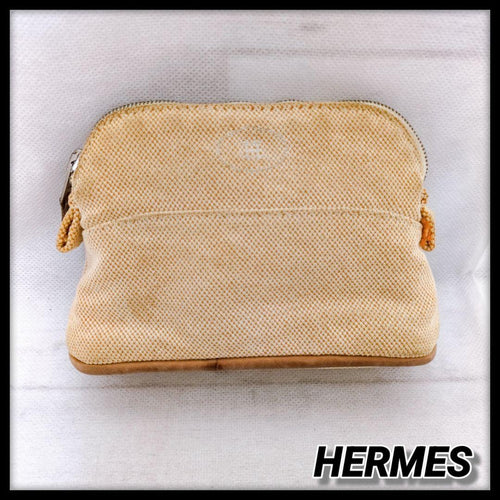 Hermes Pouches