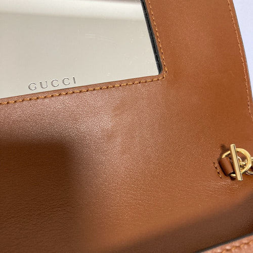 Gucci Bi-Fold Wallet Gg 723787 Used