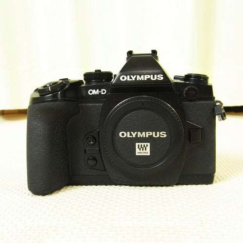 Olympus Mirrorless Interchangeable Lens Cameras Om-D E-M1
