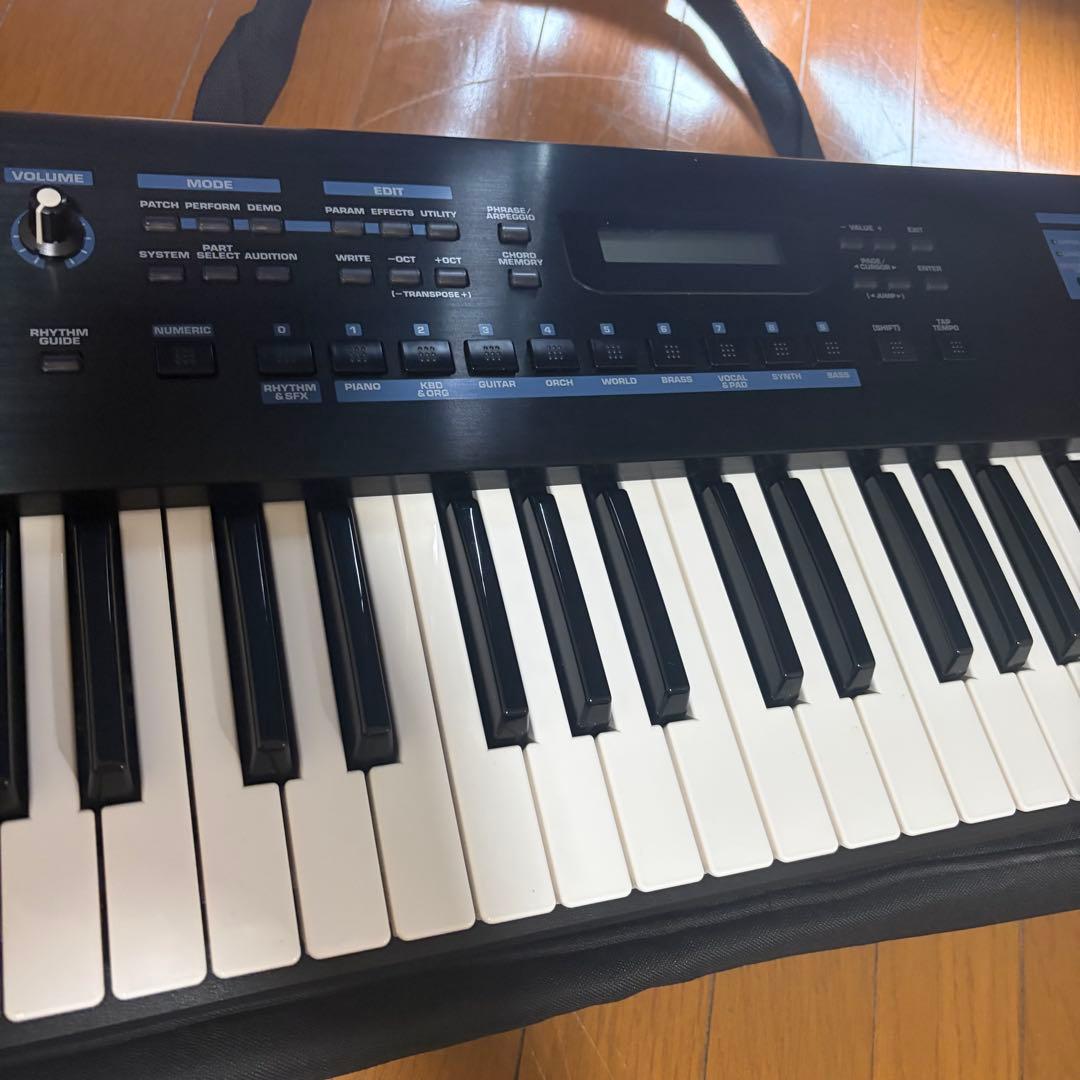 Roland Other Juno-D 61