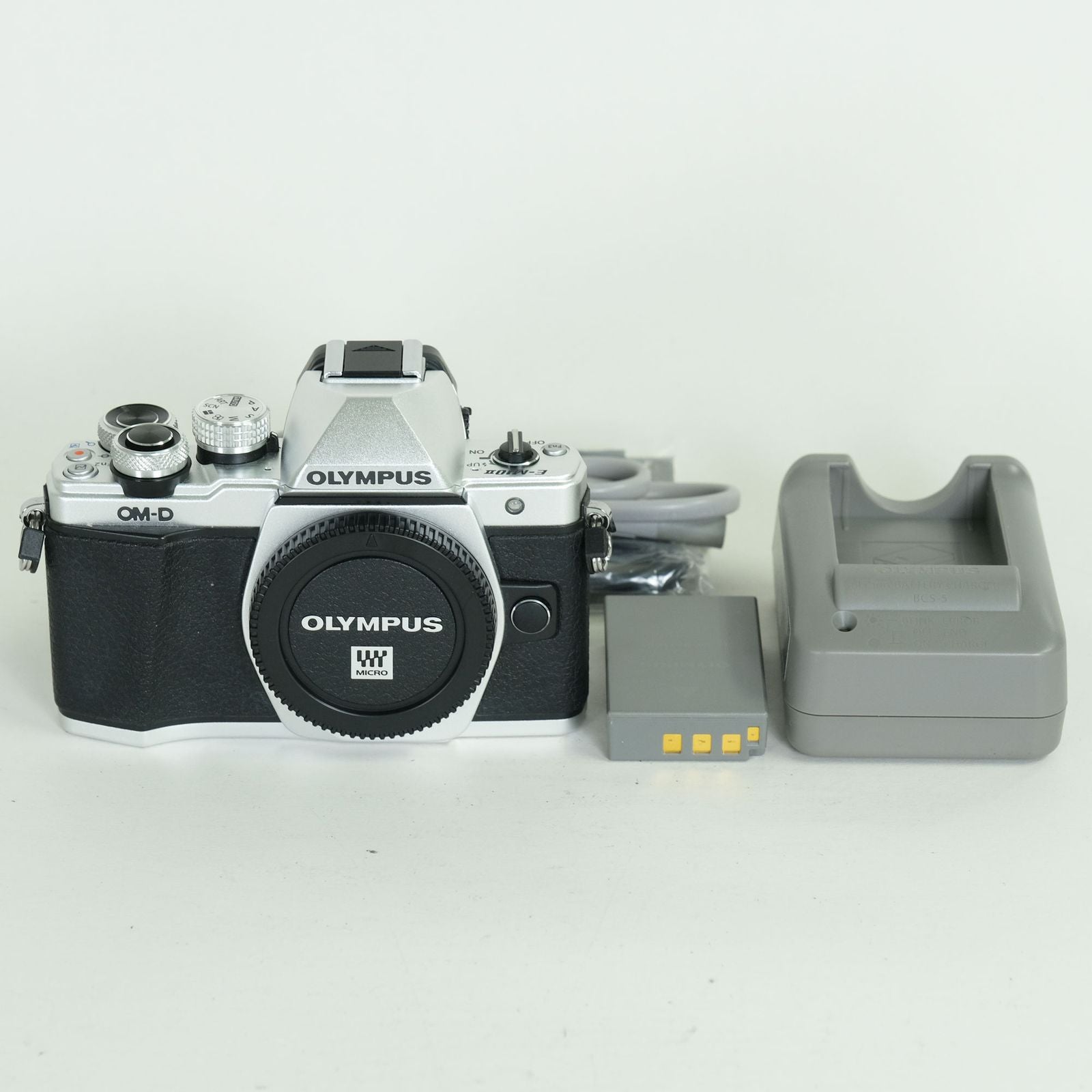 Olympus Mirrorless Interchangeable Lips 2,341 Om-D E-M10 Mark Ii