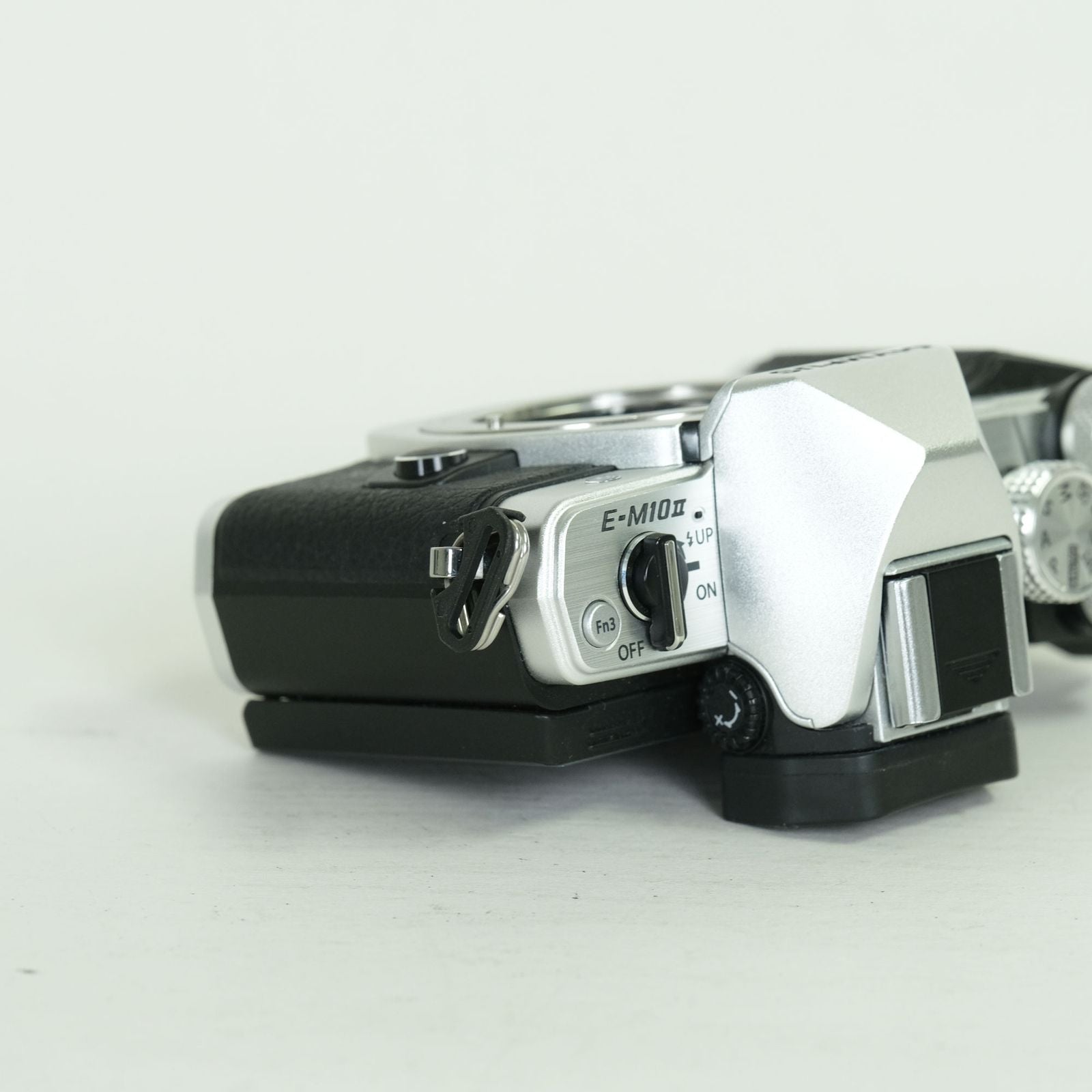 Olympus Mirrorless Interchangeable Lips 2,341 Om-D E-M10 Mark Ii